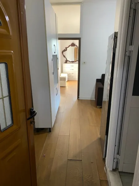 Tirane, jepet me qera apartament 1+1 Kati 2, 60 m² 330 € (Astir)