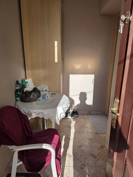 Shitet Lokal + Shtëpi në Lezhë