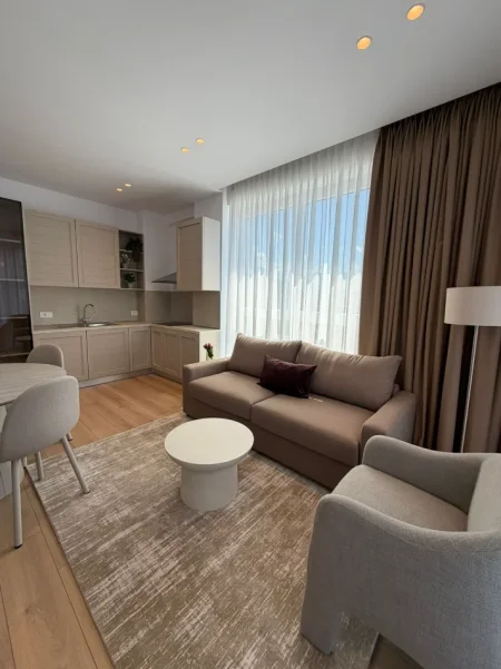 Tirane, jepet me qera apartament 1+1+Ballkon Kati 6, 70 m² 105.000 € 