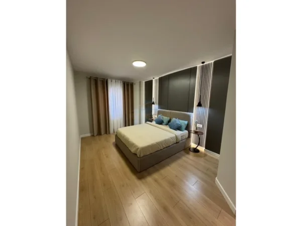 Tirane, shitet apartament 2+1+Ballkon Kati 8, 116 m² 280.000 € (Zogu i Zi)
