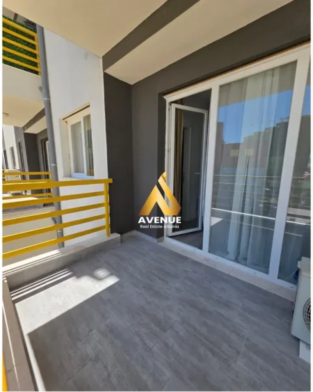 Tirane, jepet me qera apartament 1+1+Ballkon , 70 m² 60.000 € (Rruga Dritan Hoxha)