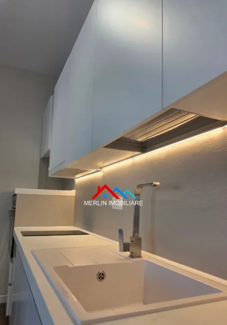 Tirane, jepet me qera apartament 1+1+Ballkon Kati 3, 64 m² 560 € (RRUGA 5 MAJI)