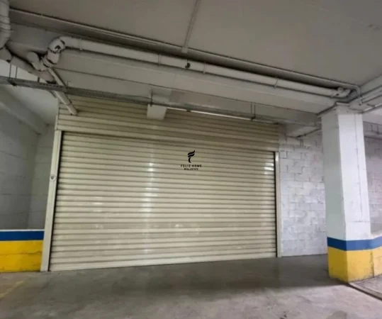 Tirane, jepet me qera magazine , 200 m² 1.100 € (ASTIR)