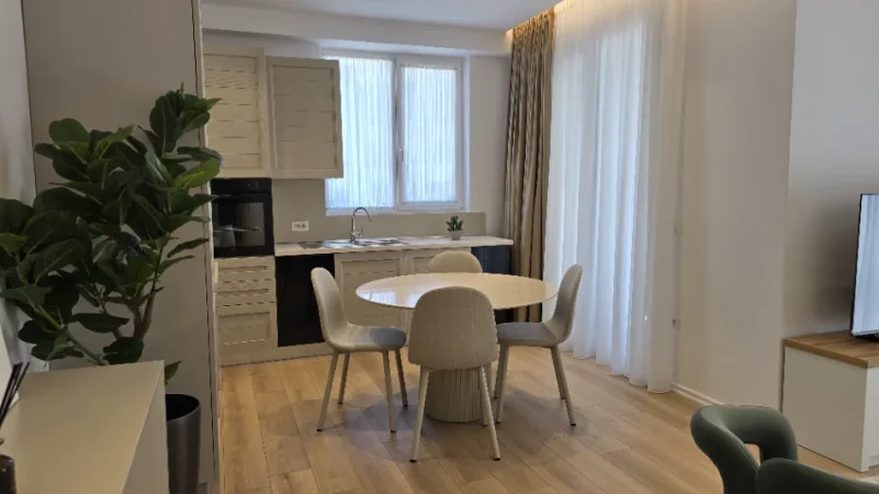 Tirane, jepet me qera apartament Kati 2, 76 m² 1.010 €