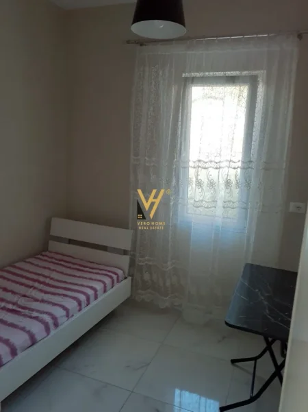 Tirane, jepet me qera apartament 3+1+Ballkon Kati 3, 115 m² 570 € (RRUGA E ELBASANIT)