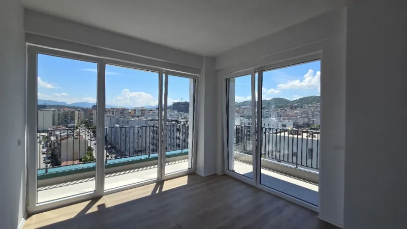 Tirane, shitet apartament Kati 10, 137 m² 520.000 €