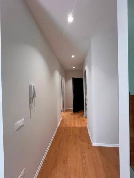 Tirane, jepet me qera apartament 2+1 Kati 6, 100 m² 750 € (Don Bosko)