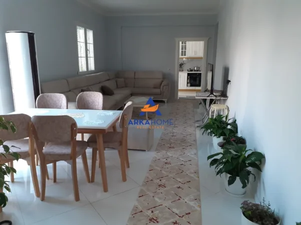 Tirane, jepet me qera Vile Vile 2 Katshe Kati 2, 160 m² 1.585 € 
