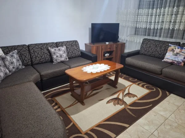 Tirane, shitet apartament 2+1 Kati 1, 91 m² 150000 € (Ali Demi)