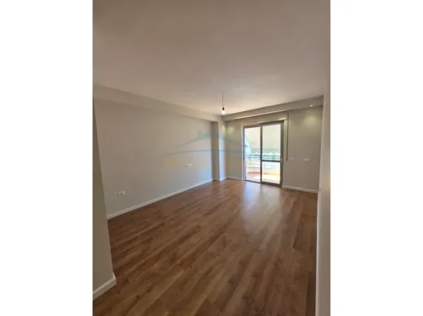 Tirane, shitet apartament 2+1 Kati 6, 110 m² 155.000 € (Fresk)