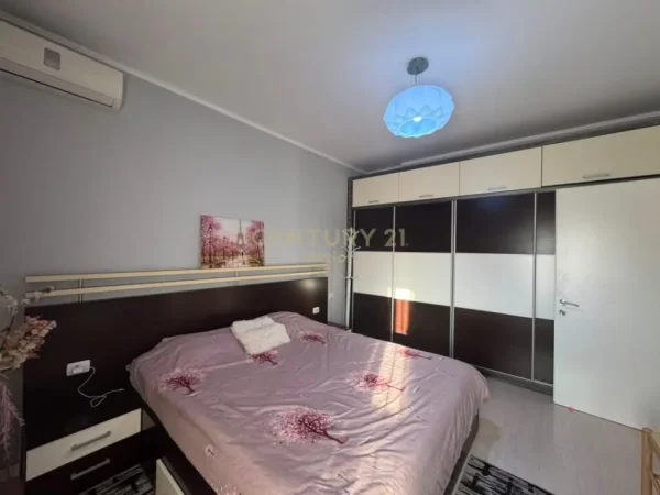 Tirane, shitet apartament 3+1 Kati 4, 155 m² 250.000 € (Astir Action143128)