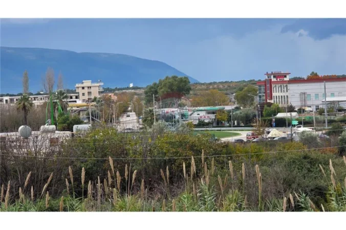 Vlore, shitet Vile Vile 4 Katshe , 407 m² 250.000 € (Rruga e Re, Vlore)