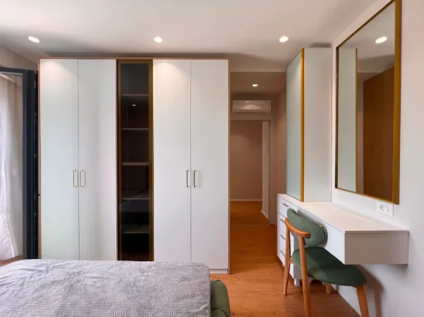 Tirane, jepet me qera apartament 2+1 Kati 7, 90 m² 780 € (Don Bosko)