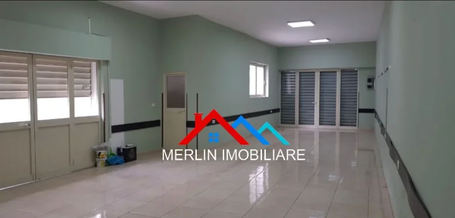 Tirane, jepet me qera ambjent biznesi Kati 0, 33 m² 845 € (RRUGA BARDHYL)