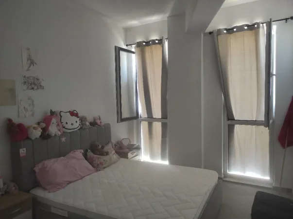 Tirane, jepet me qera apartament 2+1 Kati 2, 530 € (5 Maji)