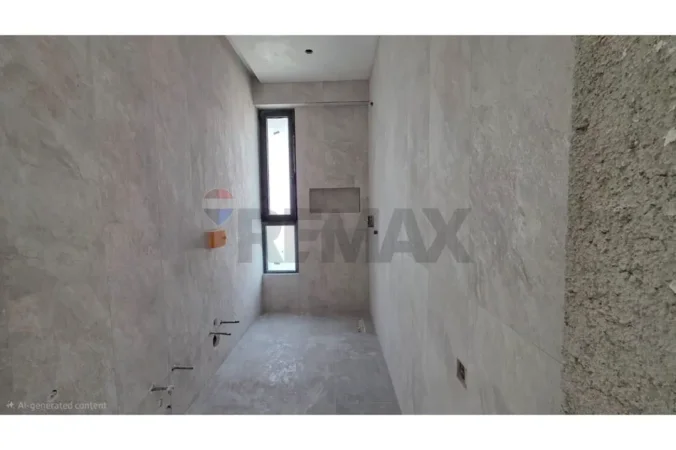 Vlore - Lungomare, shitet apartament 2+1+Ballkon Kati 9, 112 m² 250.000 € (Rruga Reshat Osmani, pran shkolles se Marines, Vlore)