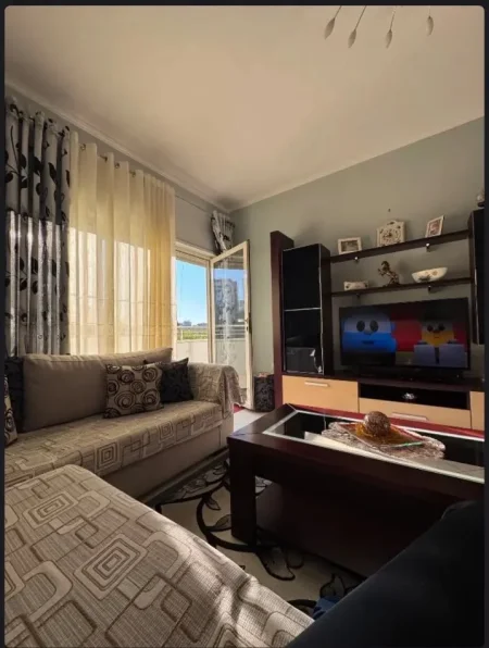 Tirane, jepet me qera apartament 2+1 Kati 2, 105 m² 950 € (KOPSHTI BOTANIK)