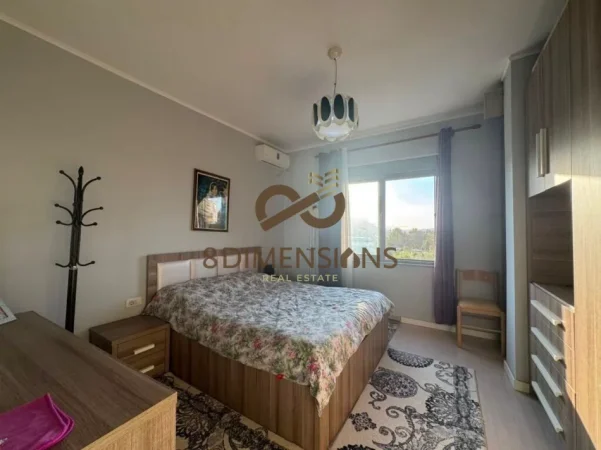 Tirane, shitet apartament 3+1+Ballkon Kati 4, 165 m² 250.000 € (astir)
