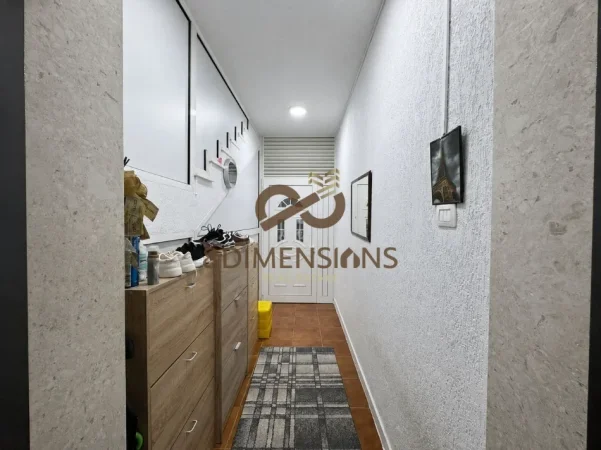 Tirane, shitet apartament 3+1+Ballkon Kati 4, 165 m² 250.000 € (astir)