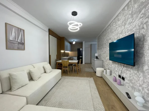 Tirane, shitet apartament 1+1 Kati 5, 67 m² 121.000 € (Astir)