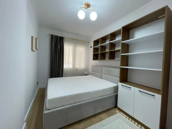 Tirane, shitet apartament 1+1 Kati 5, 67 m² 121.000 € (Astir)