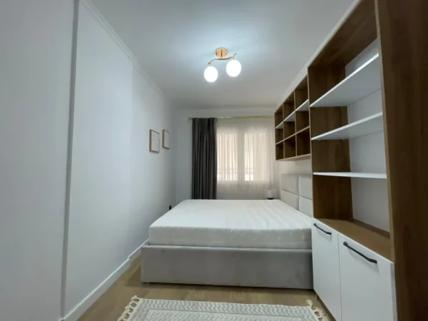 Tirane, shitet apartament 1+1 Kati 5, 67 m² 121.000 € (Astir)