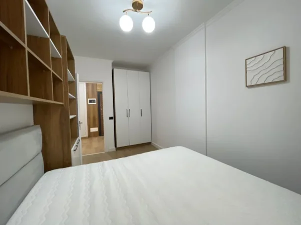 Tirane, shitet apartament 1+1 Kati 5, 67 m² 121.000 € (Astir)