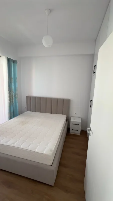 🏠 Jepen me Qera 2 Apartamente tek Rezidenca Kadiu ne  Ali Demi,  450 MIJE LEKE