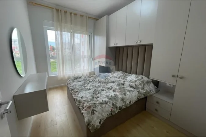 Tirane, jepet me qera apartament 1+1 Kati 6, 60 m² 45.000 all