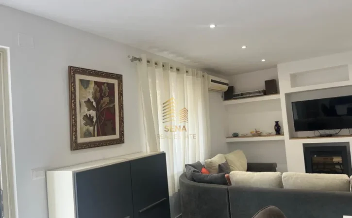Tirane, jepet me qera apartament 2+1 Kati 1, 80 m² 550 € (5 Maji)