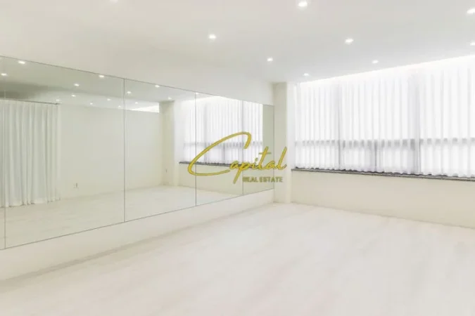 Tirane, jepet me qera dyqan Kati 0, 83 m² 1.000 € (DON BOSKO)