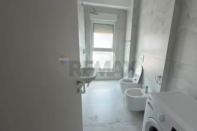 Tirane, jepet me qera apartament 1+1 Kati 4, 50 m² 370 € (tirane)