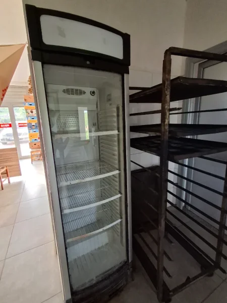 Tirane, shes Shiten Pajisje Furre Buke të Përdorura (Okazion / Çmim Likuidimi)