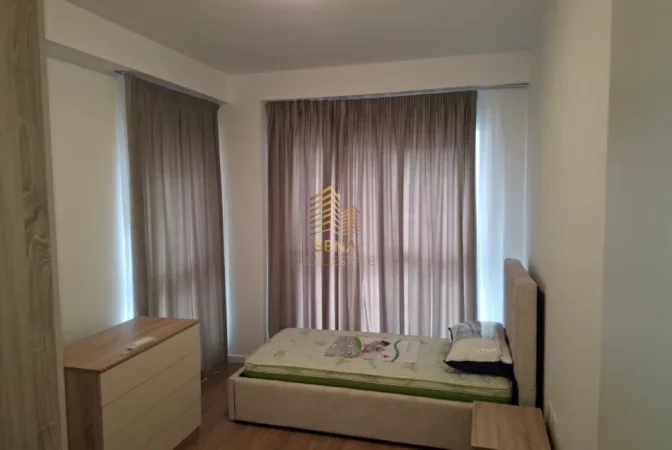 Tirane, jepet me qera apartament 2+1+Ballkon Kati 6, 87 m² 650 € (Kompleksi Aura)