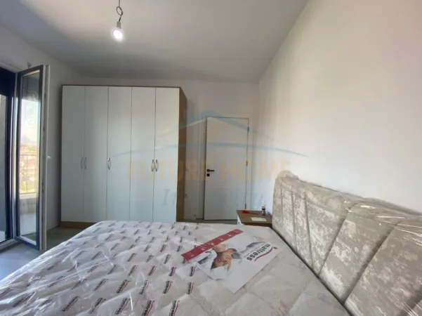 Tirane, jepet me qera apartament 2+1 Kati 5, 99 m² 424 € Paskuqan