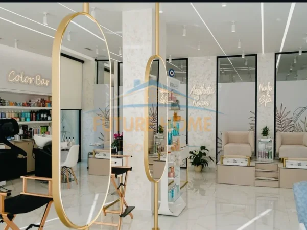 Tirane, jepet me qera ambjent biznesi Kati 0, 150 m² 3400 € (komuna e parisit)
