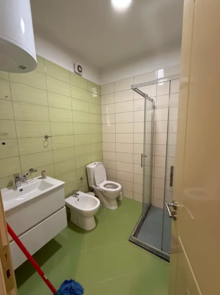 Tirane, shitet apartament 2+1 Kati 5, 105 m² 168.000 € (Casa Italia)
