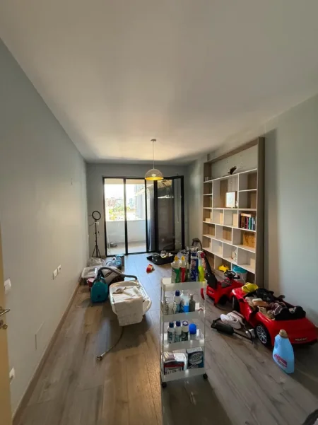 Tirane, shitet apartament 2+1 Kati 5, 105 m² 168.000 € (Casa Italia)