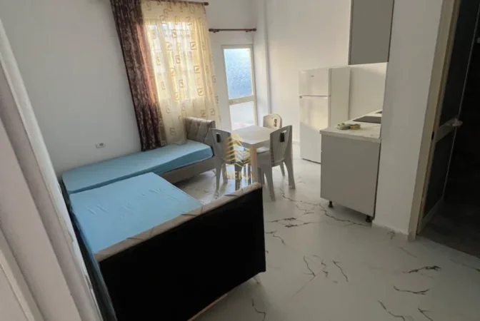 Tirane, jepet me qera garsonier 1+1 Kati 2, 30 m² 300 € (Jordan Misja)