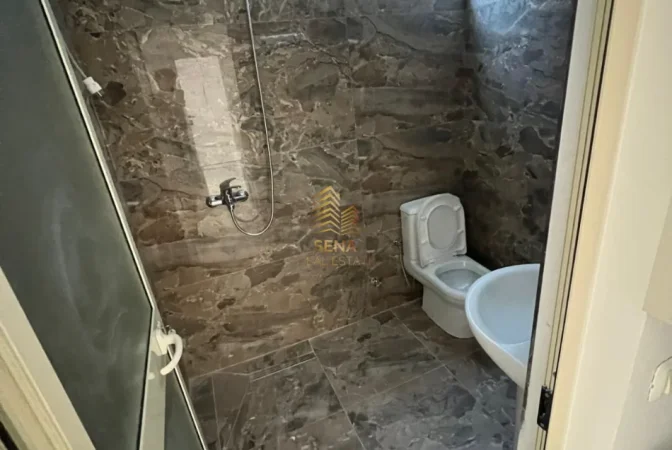 Tirane, jepet me qera garsonier 1+1 Kati 2, 30 m² 300 € (Jordan Misja)