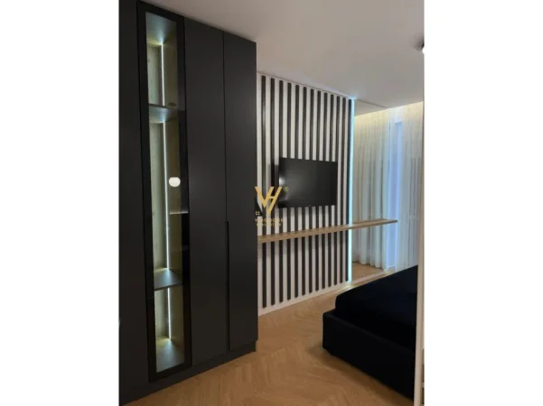 Tirane, shitet apartament 1+1+Ballkon Kati 1, 60 m² 170.000 € (KOPSHTI ZOOLOGJIK)