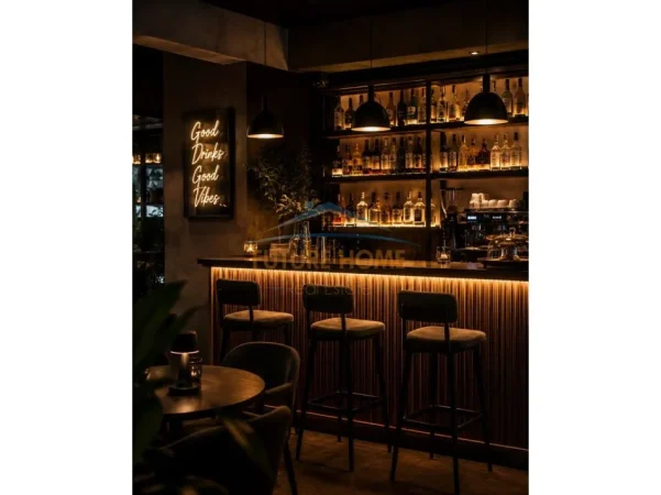 Disponojmë ambient + biznes Lounge Bar në shitje, i pozicionuar në zonën e Unazës së Re Kati 0, 56 m²