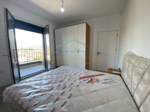 Tirane, jepet me qera apartament 2+1 Kati 5, 99 m² 424 € (Color Splash Residence)