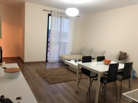 Tirane, shitet apartament 2+1+Ballkon Kati 4, 95 m² 180.500 € (Rruga Gramoz Pashko)