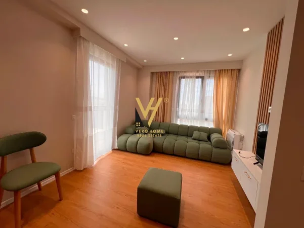 Tirane, jepet me qera apartament 2+1+Ballkon Kati 7, 90 m² 770 € (DON BOSKO)