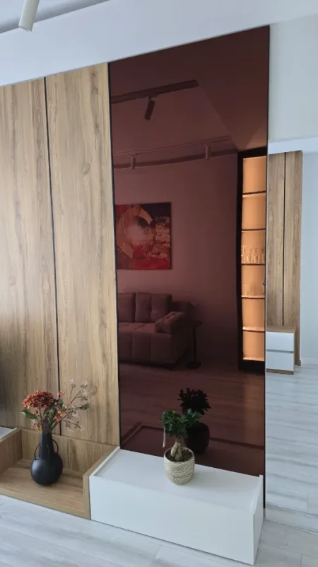 Durres, jepet me qera apartament 1+1+Aneks+Ballkon Kati 6, 67 m² 700 € (lagja 17 , pallati kastrati prane ujesjellesit)