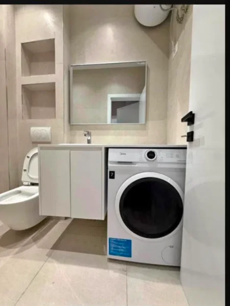 JEPET ME QERA 1+1 NE YZBERISHT TEK NELA 6 ,450 EURO