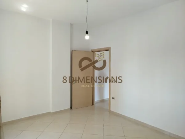 Tirane, shitet apartament 2+1 Kati 2, 8 m² 154.500 € (fresk)
