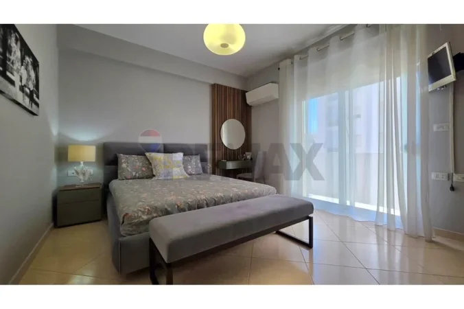 Vlore, shitet apartament 2+1+Ballkon Kati 8, 135 m² 209.000 € (Rruga Hasan Kushta, Albano Romina, Vlorë)
