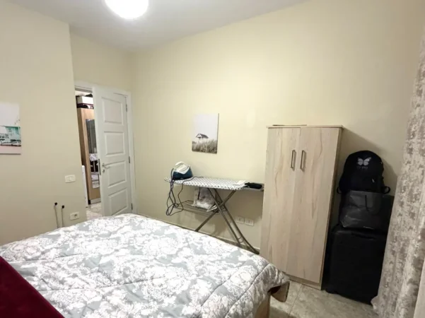 Tirane, jepet me qera apartament 1+1+Ballkon , 100 m² 460 € 